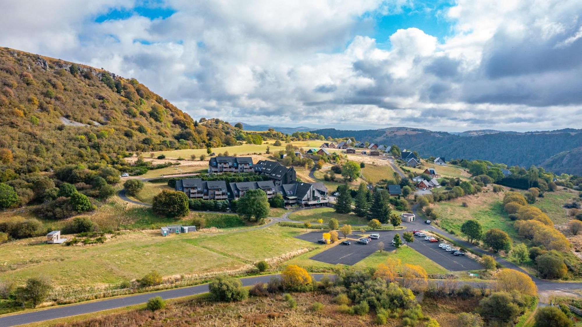 שאמבון-סור-לאק Sancy Resort מראה חיצוני תמונה